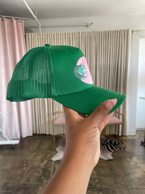 Oh So Pretty Trucker Hat in Green