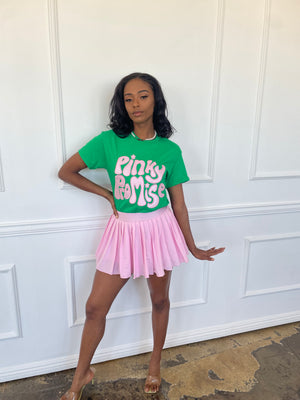 Pinky Promise Tee in Green (Ships on (4/24)