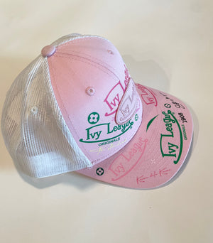 Ivy League Hat in White/Pink