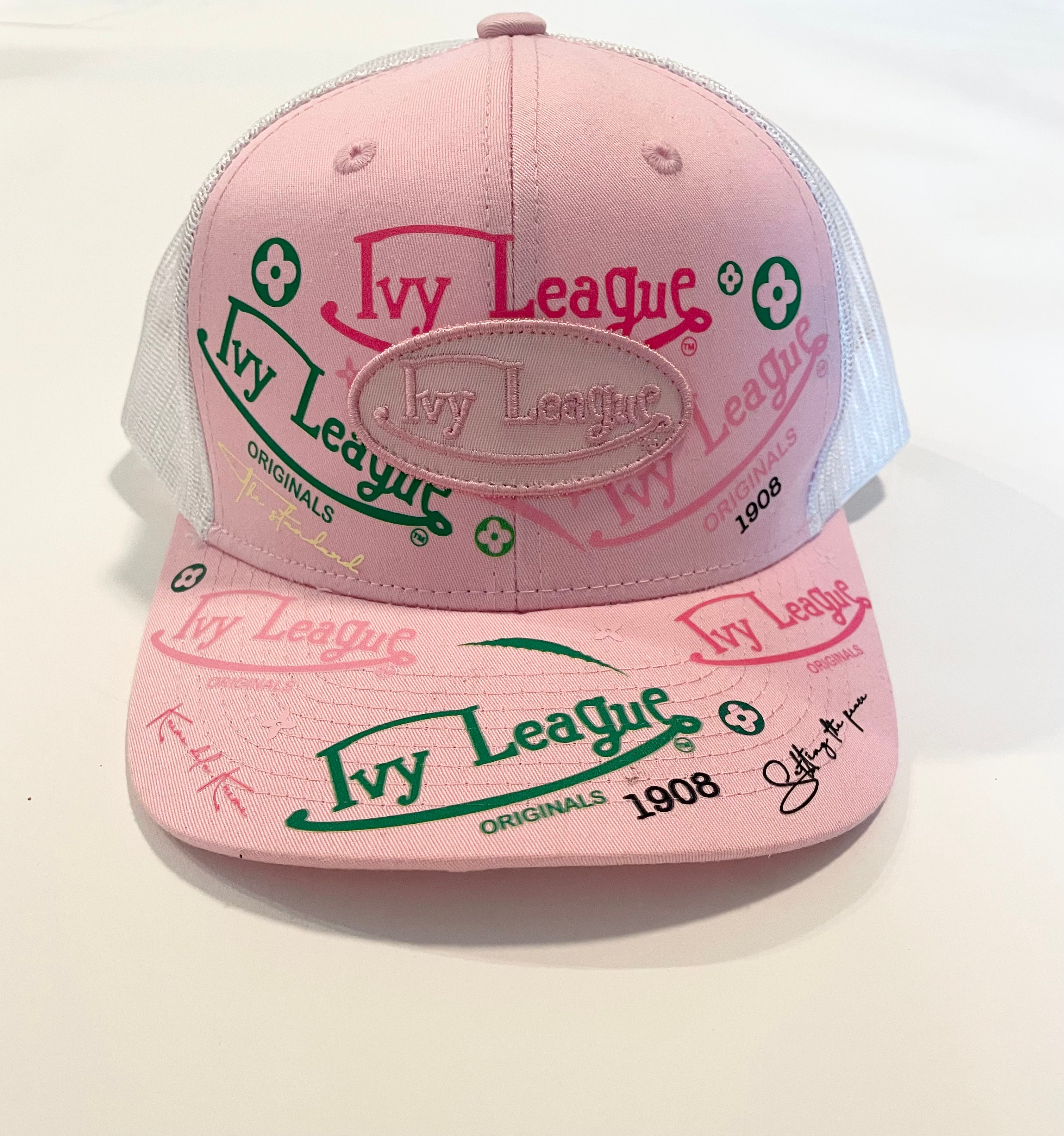 Ivy League Hat in White/Pink