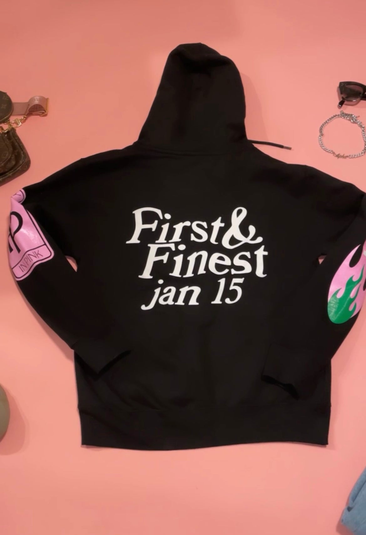 I See Ivies Hoodie in Black
