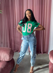 08 Tee in Kelly Green
